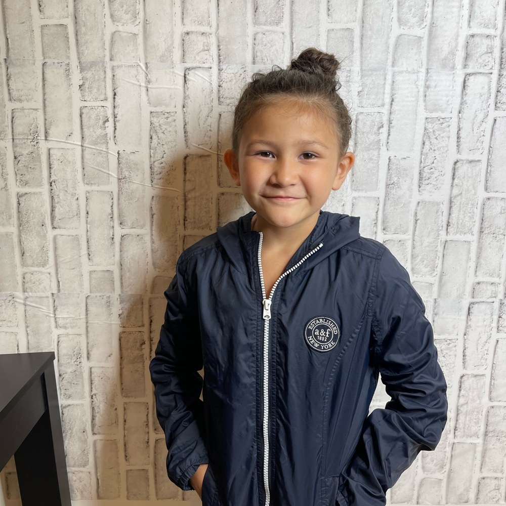 Abercrombie Kids light jacket with hood. Size large. Great condition.